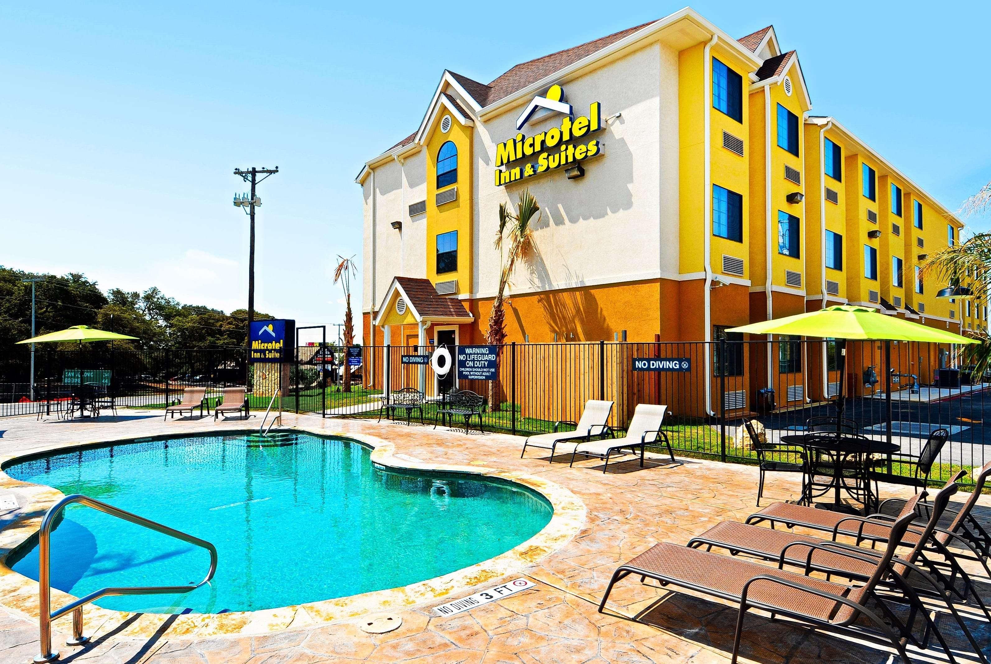 Microtel Inn & Suites By Wyndham New Braunfels I-35 Удобства фото